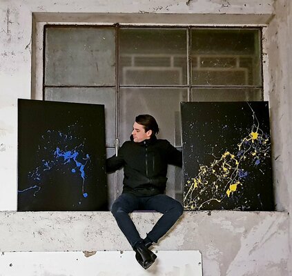 Alessio Luzzi in the Studio