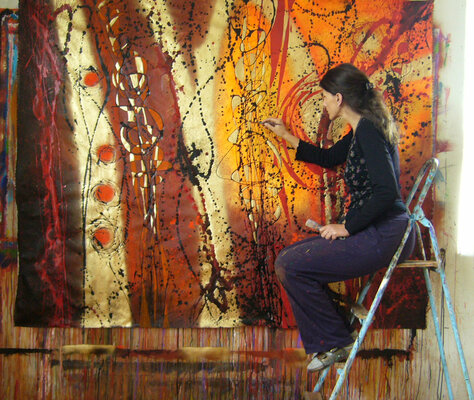 Maria Moretti in the Studio: Maria Moretti - painter at work