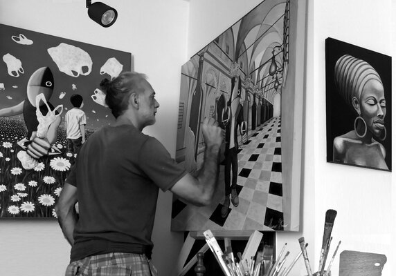 Marco Stocco in the Studio: Studio