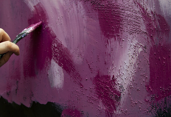 Jelena Antic in the Studio: close up