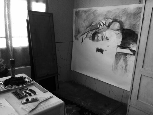 Ana Asavei Pietraru in the Studio
