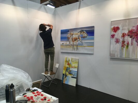 Everett Duarte in the Studio: Setting up the Stand for KunstMitte Magdeburg (Germany), August 2021