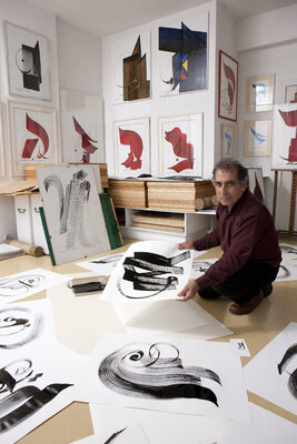 Hassan Massoudy in the Studio
