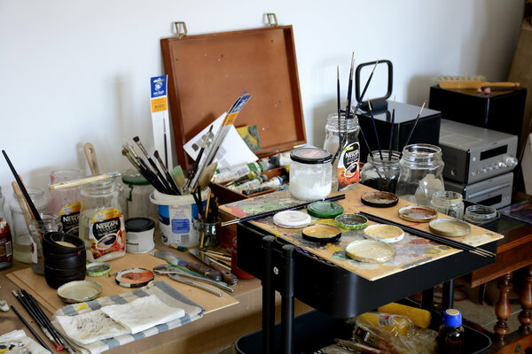 Edmundo Sanz-Gadea in the Studio: Materiales