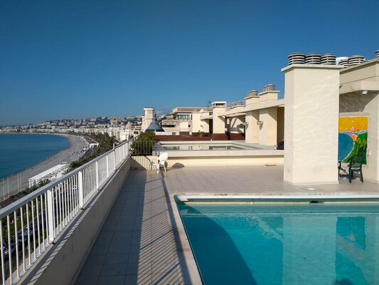 Arturo Prins in the Studio: My studio in Niza, Promenade des Anglois