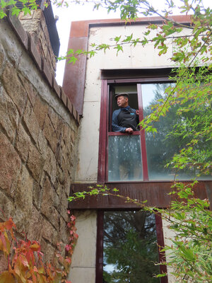 Pin Vega in the Studio: Vista exterior del estudio de la zona superior orientado al sur.