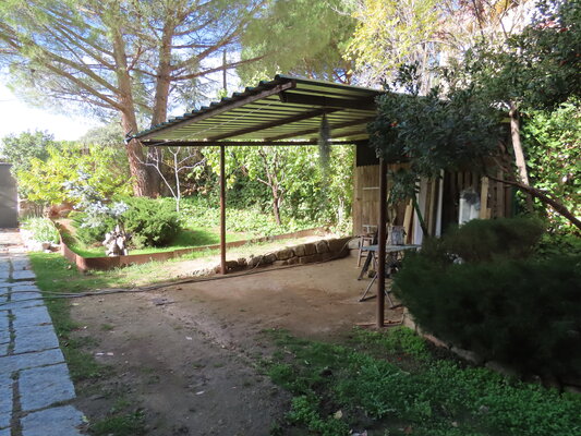 Pin Vega in the Studio: Vista lateral zona de trabajo cubierta exterior