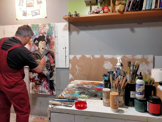 Josep Pozo in the Studio: https://pozoartfigurative.blogspot.com/