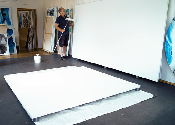 Fintan Whelan in the Studio: Preparing canvases for my new project