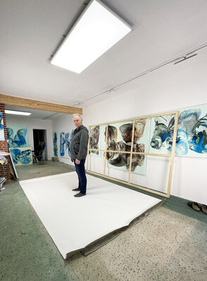 Fintan Whelan in the Studio: Preparing canvases for my new project