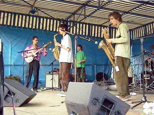 Aldehy in the Studio: Cloture de l'expositon en musique. 1998.
