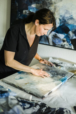 Katja Gramann in the Studio