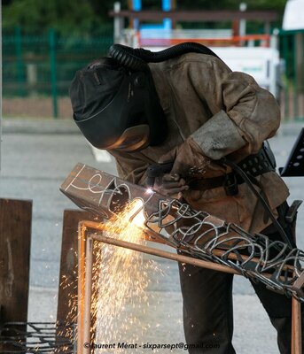 Michel Laurent in the Studio: Démonstration de sculpture à Prémanon (Jura, France)