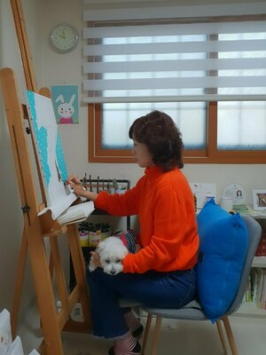 Mia Kim in the Studio