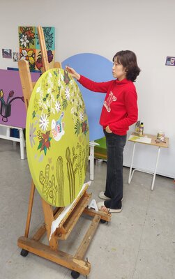 Mia Kim in the Studio