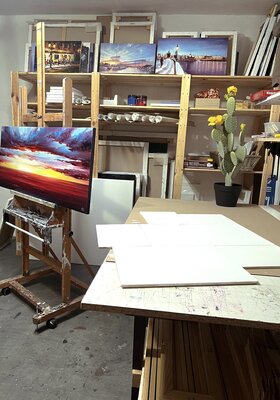 Bozhena Fuchs in the Studio: Working space.