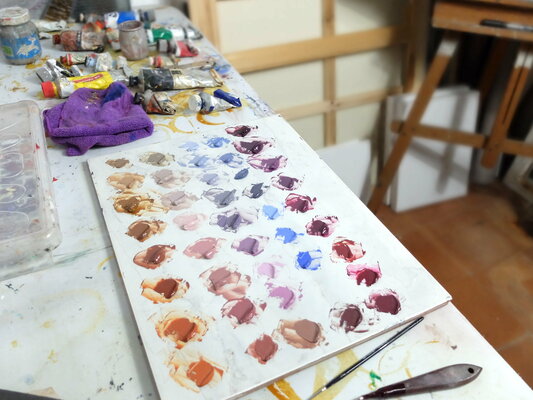 Hannah Perry Saucier in the Studio