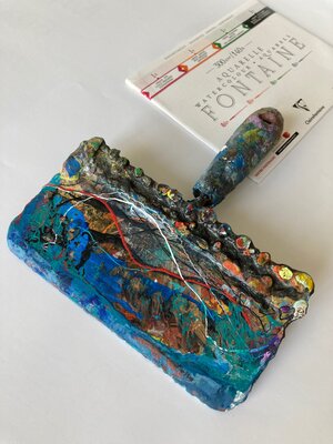 Delphine Bernard in the Studio: one of my beloved and oldest tools. Sadly, I cannot find replacement for it...