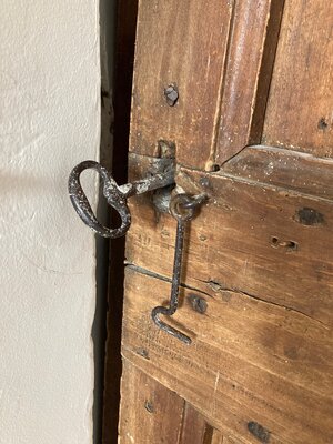 Delphine Bernard in the Studio: ancient door and key...