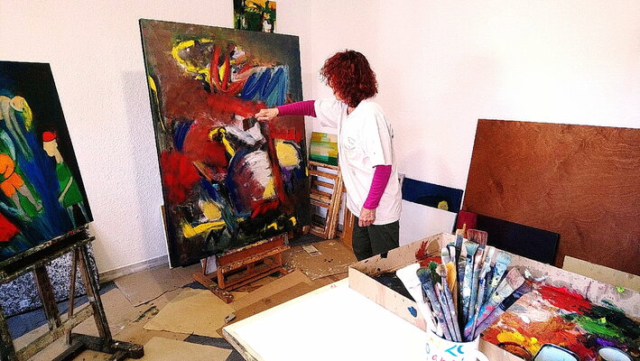 Victorine Follana in the Studio
