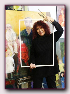 Victorine Follana in the Studio: Moi dans l'atelier