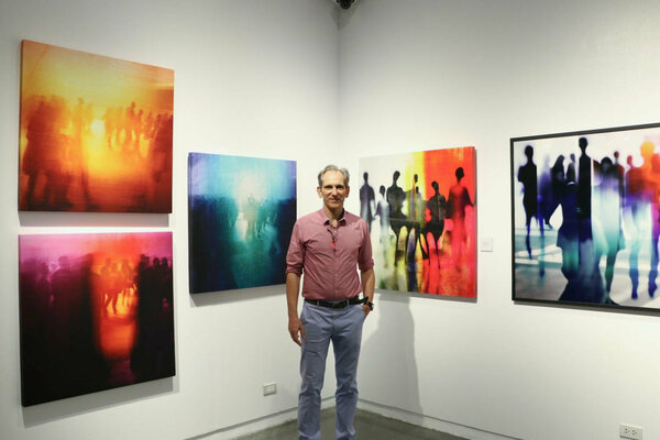 Sven Pfrommer in the Studio
