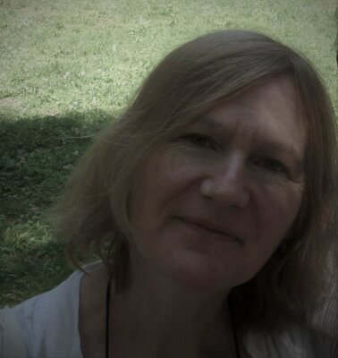 Catherine LE ROUX in the Studio