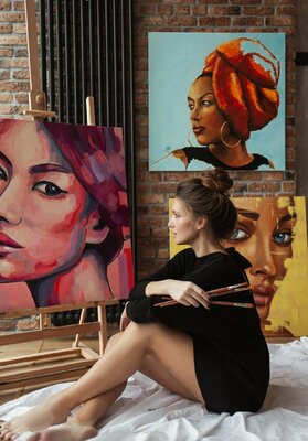 Anna Briukhovetska in the Studio