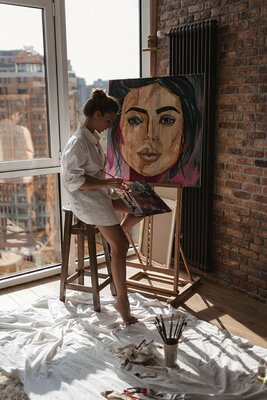 Anna Briukhovetska in the Studio