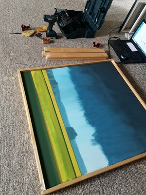 Kai Hoge in the Studio: working on a self made frame