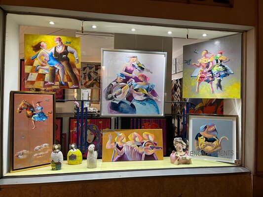 Yutao Ge in the Studio: Peintures en vitrine..