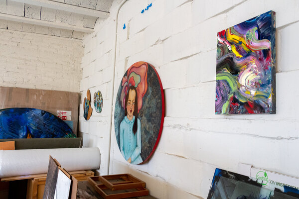 Alexia López Sosa in the Studio: At the studio in Aguascalientes, Mexico.