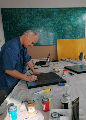 Maurizio Paccagnella in the Studio