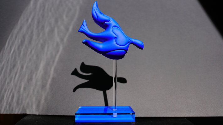 Nouna in the Studio: 'LENVOL " RESINE BLEUE