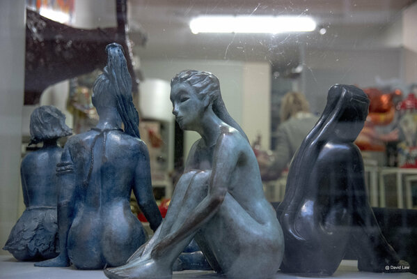 Nouna in the Studio: BRONZES NUMEROTES 1/8