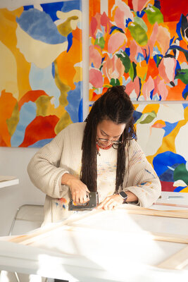 Raphaële Anfré in the Studio: L’artiste Raphaële Anfré dans son atelier