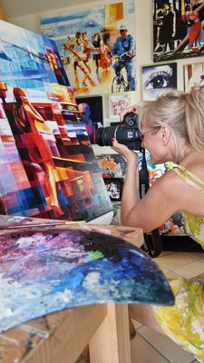 Assunta Cassa in the Studio: Il mio studio