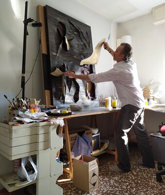 Stefano Mazzolini in the Studio
