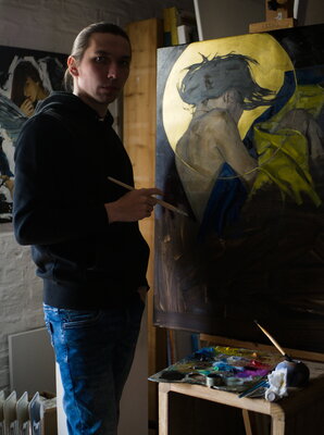 Oleksii Gnievyshev in the Studio