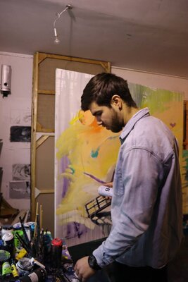 Yaroslav Yasenev in the Studio: Art is my life , art is my air . One day in my beautiful studio