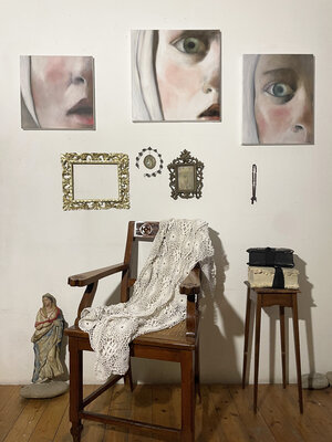 Luciana Livi in the Studio: Context studio