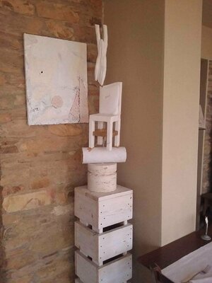 Antonio Lucarelli in the Studio: Un mio quadro esposto a Pietrasanta
