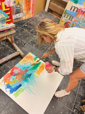 María Burgaz in the Studio