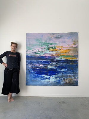 Kathleen Rhee in the Studio: This is Colour Waves.
