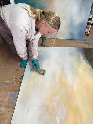 Siri Knoepffler in the Studio