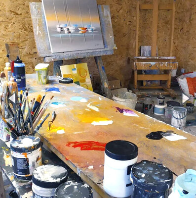 Eric MUNSCH in the Studio