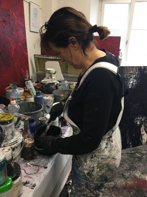 Dagmar Henneberger in the Studio