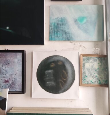 Min Zou in the Studio