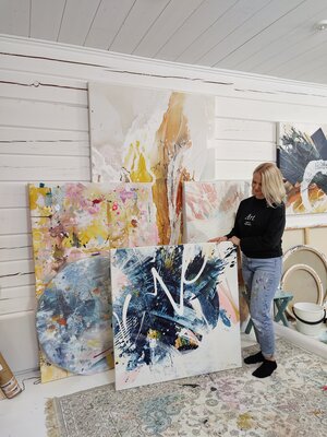 Lotta Sirén in the Studio