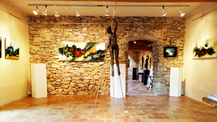 Alain Brunet "Tenurb-Géneau" in the Studio: Expo TENURB-GENEAU  Galerie du Jas de la Rimade   CARCES Var France    2017